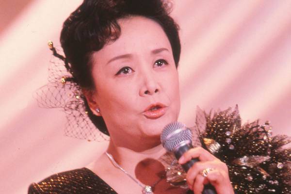 美空ひばりさん　記念館の売却危機救った“謎の夫人”の正体…夫は「総資産1兆円」の石炭王