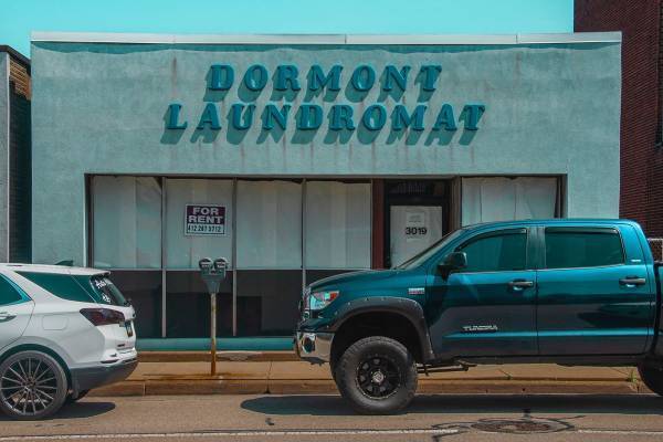 「助けて！」車に押し込まれ誘拐された13歳少女、自らの機転で救助される