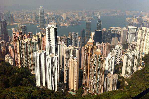 68階から転落　高層建築の屋上でセルフィーを撮り続けたインスタグラマーが死亡