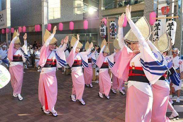 徳島市阿波おどり　市長が中止要請も台風迫るなか強行で批判続出…実行委員会はつれない“回答”