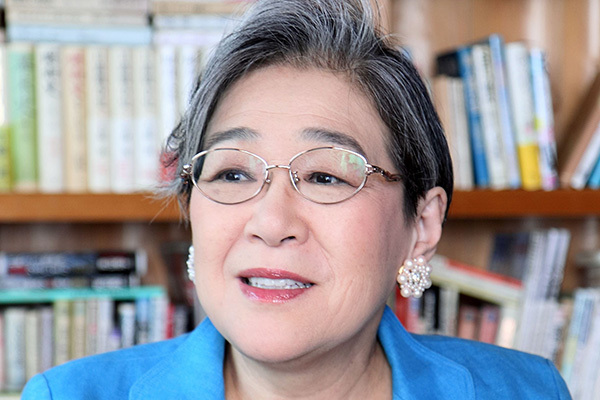 荻原博子「政府はウソついてる」とバッサリ…マイナ保険証“別人の顔でも認証される”バグに医療現場悲鳴、廃業の医師は1000人超に