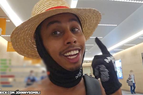 迷惑系YouTuberジョニー・ソマリ “自警団系YouTuber”と激烈バトル…警察からも「動画撮影はトラブルになる」と厳重注意