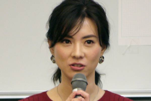 有名モデルの直筆結婚報告に「美文字が圧巻」「字が凄く達筆」　親友・北川景子も「美しすぎる」と絶賛