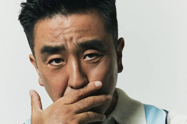 世界No.1韓ドラ『ムービング』出演 リュ・スンリョンが語る家族愛