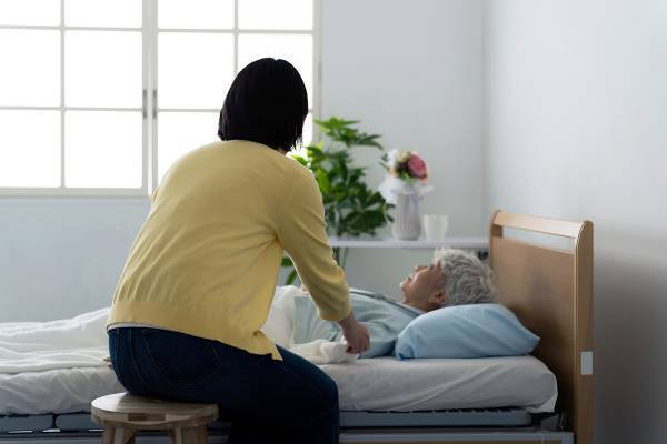 介護保険“2割負担”が2024年に拡大の可能性！費用抑制には「世帯分離」も検討を