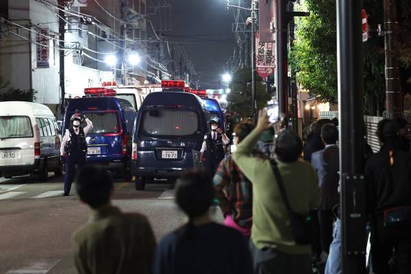 「世の中恐ろしくなってきた」立てこもり事件中継に乱入した炎上系インフルエンサーの逆ギレ投稿にネット唖然