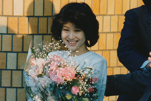 「イメージは淡いピンク」松田聖子『青い珊瑚礁』作詞の三浦徳子さんが明かしていた意外秘話