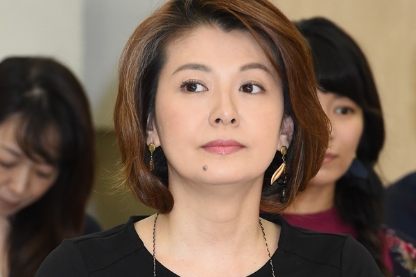 南野陽子　数々の不祥事でも離婚せず…裏切られたトラブルメーカー夫への信頼