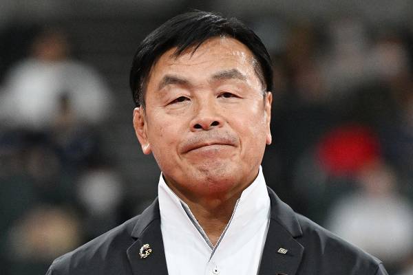 「最も駄目な感じの逃げ方」馳知事　アルバム贈答発言を“撤回”連発で幕引き図るもネット許さず「証人喚問すべき」