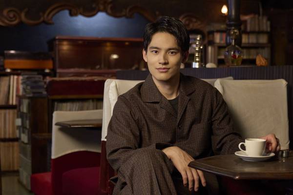 『ブギウギ』で話題！ 水上恒司さんと昭和レトロな喫茶店でデート♡