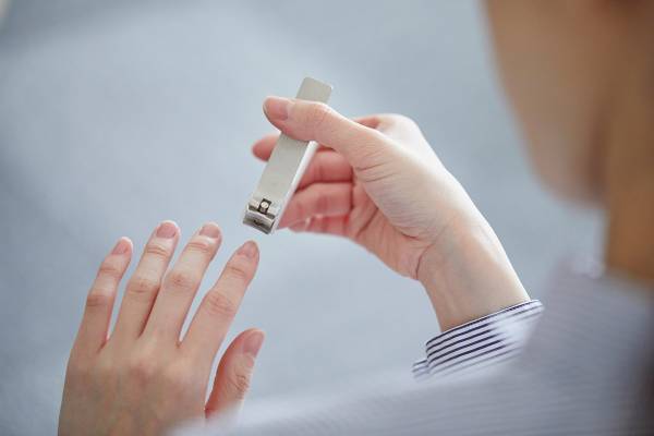 ささくれは、剥くな!!　細菌やウイルスにとって“侵入し放題のドア”