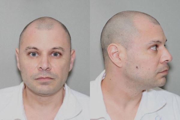 子どもへの性的虐待で終身刑の男が脱獄、今も逃走中