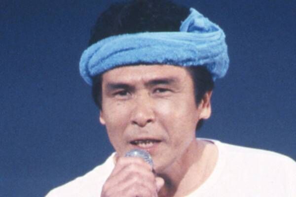 95年、鳥羽一郎は7,500円の衣装で名曲『兄弟船』を熱唱