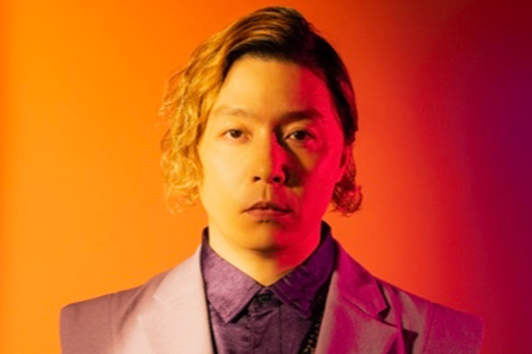 「手を繋いで外を歩いたことない」堂本剛　ノースキャンダル婚に集まる賞賛！語っていたプロ意識