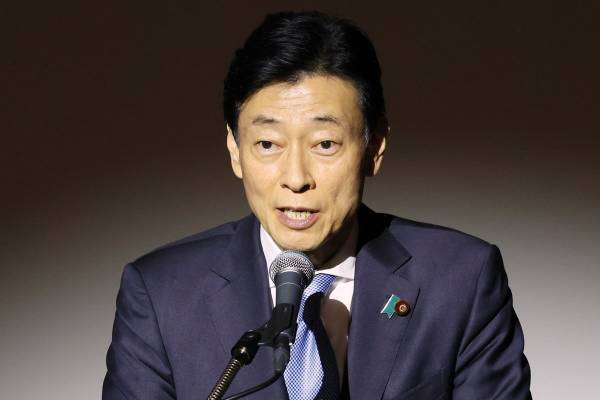 「舐めておられます？」西村康稔元大臣の“裏金一切ない”ビラ配りに明石市民も激怒