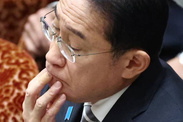 「なんで二階元幹事長は税務調査されないんだ！」ひろゆきの天敵・米山議員が岸田首相を“痛烈論破”