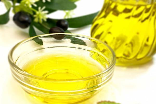 オリーブオイル“8割値上げ”で食卓への打撃必至に動揺の声《追いオリーブできない》《アヒージョが高級品に》