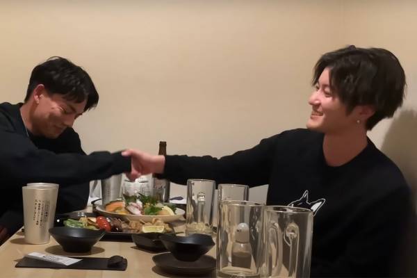 「借金7000万」「裏方全員辞めた」64万登録の超人気YouTuberの内情にファン悲鳴「夢の終わりを見ているよう」