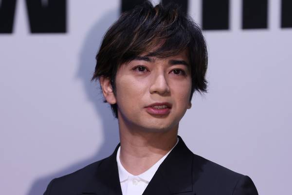 「キングヌーかと思った」松本潤の“激変近影”にSNS衝撃…増量＆髭姿でファン「全然わからなかった」