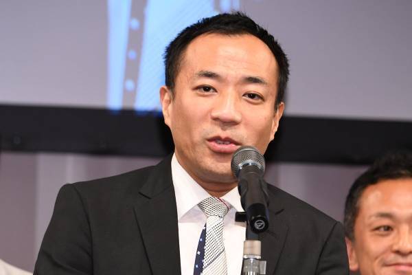 ナイツ塙　誕生日に脱SNS宣言…46歳の決断のカゲにあった“ドラマの番宣”