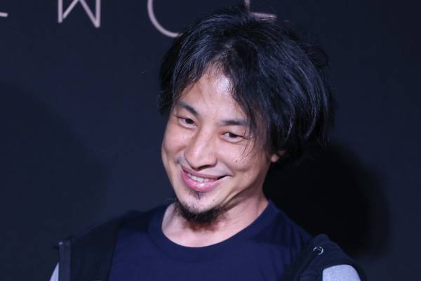 「軽すぎ」「めっちゃ腹立つ」ひろゆき　水原一平騒動で憶測を謝罪も火に油注ぐ“軽薄謝罪”