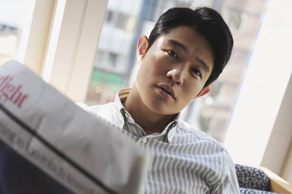 鈴木亮平　世界中が大絶賛の『シティハンター』もっこりダンスショーにも「もっと動きにキレが欲しかった！」