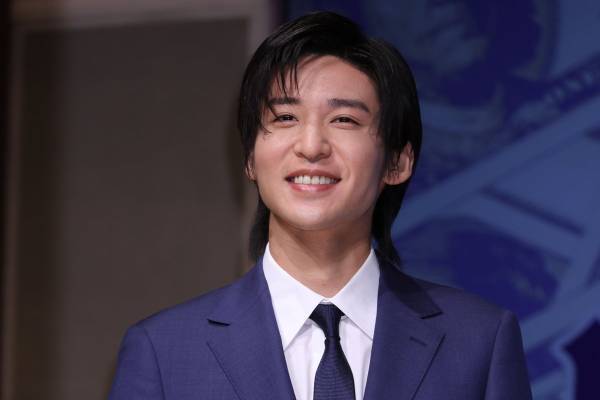 目黒蓮　9万円財布が完売、ビールも1週間で100万ケース！旧ジャニ逆風でも20億円の「めめ売れ経済効果」