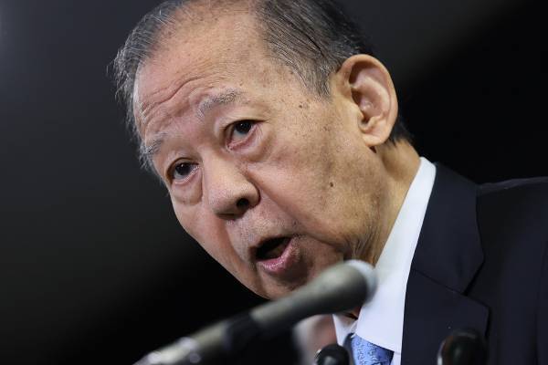 「もう世襲議員やめましょうよ」二階氏の三男 衆院選に出馬報道で渦巻く嫌悪感「すごい鈍感力」