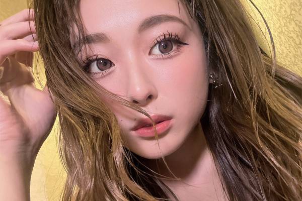 「同じ人間で安心した」ゆうちゃみ　自撮り写真への“鼻毛出てる”指摘に見せた“神対応”に好感度爆上げ