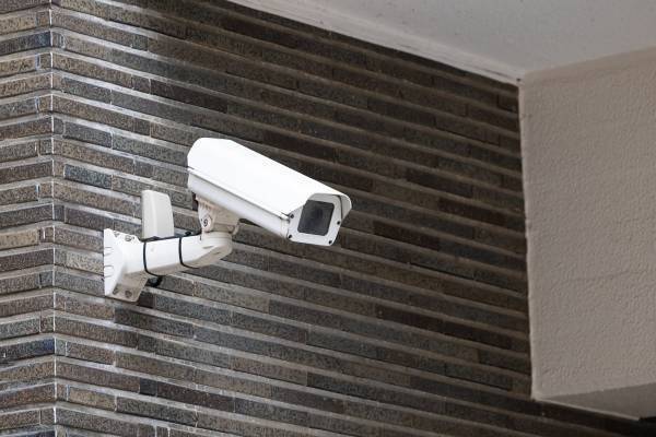 防犯＆耐震対策で申請すると「貰えるお金」耐震ベッド購入で上限50万円、カメラ設置で上限2万円！