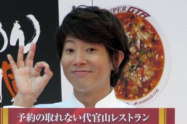 「自分は悪くない風」川越シェフ　水800円騒動に言及も炎上理由の“誤認”にネット唖然