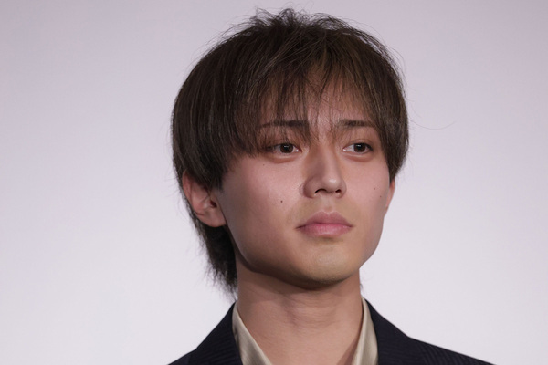 《SNSはモザイクだらけのプロ意識が…》永瀬廉　浜辺美波との交際報道で指摘される“脇の甘さ”