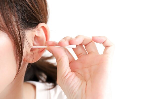 風呂上がりの耳掃除はキケン！放置すると怖い「外耳道真菌症」になる「4つの習慣」