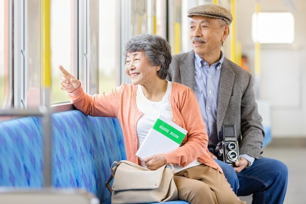 《ゆとりのある老後は“月40万円”必要》50代からでも間に合う「タイプ別の貯め方3選」