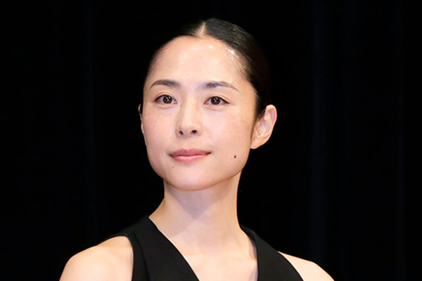 深津絵里　8年ぶり映画出演で『踊る』復帰待望論が再燃も…可能性が薄そうなワケ