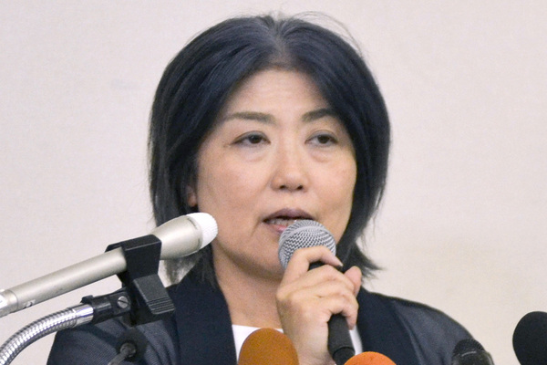 「顔つきが変わった」伊東市・田久保市長　百条委後の囲み取材後半で見せた「逆ギレ変貌」に疑問噴出