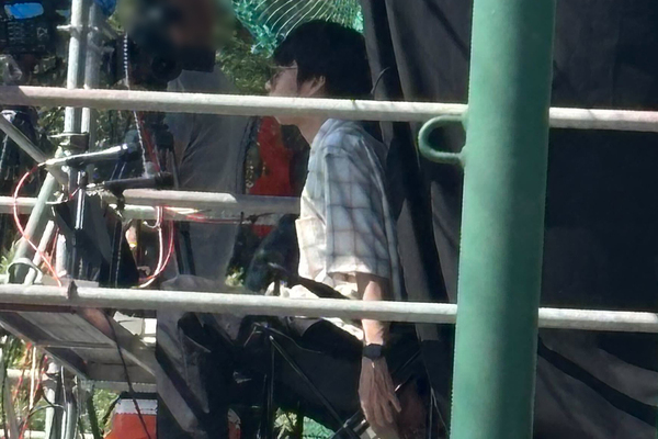 《“追っかけファン”は2人だけ》中丸雄一　金沢でサッカー大会を4時間観戦…全国タレントと思えない「過酷すぎる環境」