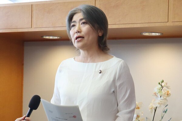 「論点ずらし」田久保市長　“母校”を「悪の組織」と指摘した市議に怒りの猛抗議も“切り取り”に呆れ声