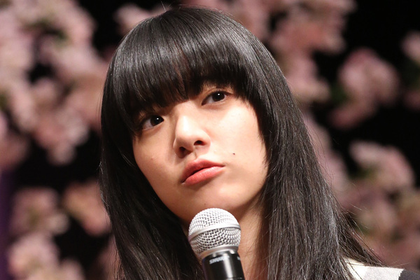 「シールでいいだろ」あいみょん　タトゥー確定への拒否反応おさまらず…“本人言及”が予想される「場所」