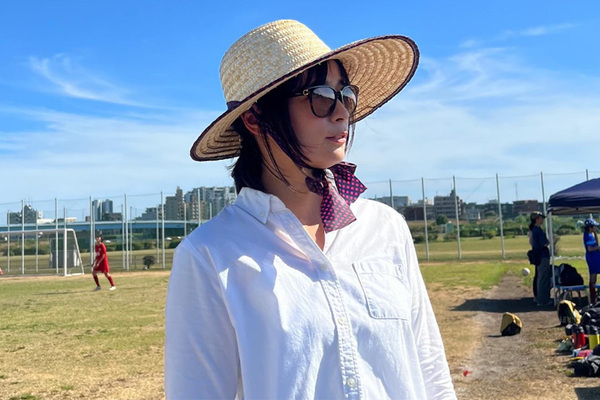 「40歳には見えない若さがおそろしい」離婚公表した女優の“年齢不詳”な近影にネット騒然