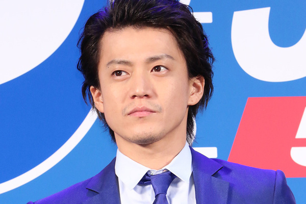 小栗旬　主演ネトフリ作品の打ち上げに用意した“前代未聞の豪華景品”、「帰り道に気をつけて」と“忠告”するレベル