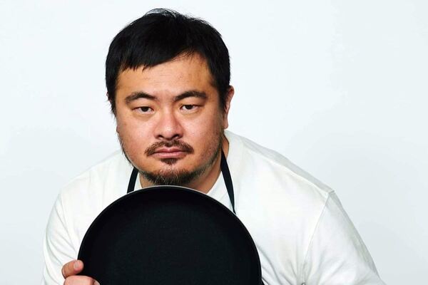 「今後も続けていきたいが…」鳥羽シェフの古民家レストラン閉業…店長と自治体が明かした“本音”