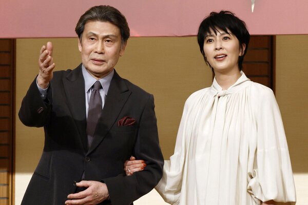 松本白鸚　歩行困難で車椅子生活も歌舞伎に出演…娘・松たか子は10歳娘を連れて献身サポート