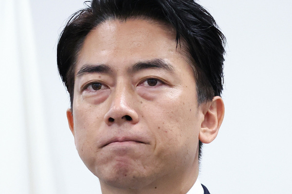 「常軌を逸している」大御所アナウンサー（70）　自民党の“解党的出直し”に激怒&#8230;“擁護発言”の小泉進次郎氏にも一喝