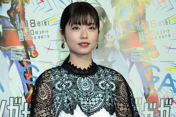 《“ポスト永野芽郁”の声も》小芝風花　中村倫也、北村一輝ら共演俳優から気に入られるワケ…二次会も深夜1時まで付き合う“超コミュ力”