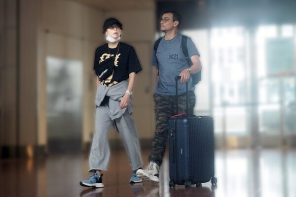 《深刻な体調懸念のなか》米倉涼子　持病、恩人との別れ支えたアルゼンチン人恋人が帰国延期の不穏…2人で部屋探し、左手薬指に指輪の“夫同然”パートナー