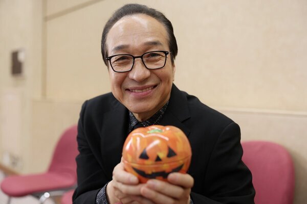 小日向文世　芝居で参考にすることも…父が晩年に見せた“人間の黒い部分”