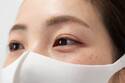 「マスクで目が乾く」眼科医に聞いた“簡単すぎる対策＆解消方法”