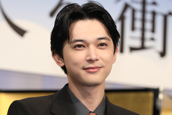 《20分で爆速退席》吉沢亮『国宝』歴代No.1祝賀会でも守り抜いた“禁酒の誓い”