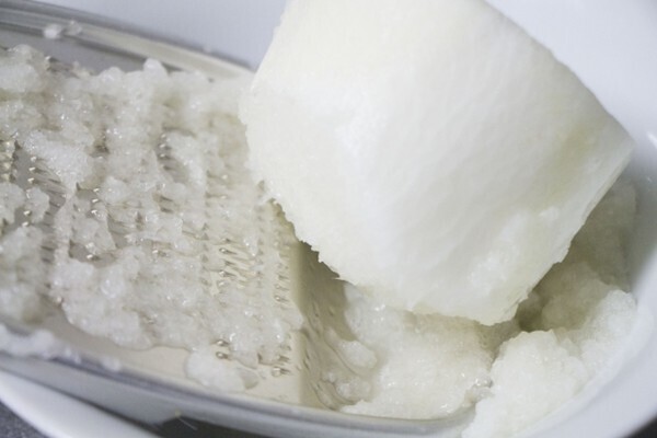 「大根おろし」を簡単に美味しく保存する方法　人気料理家に聞いてみた！
